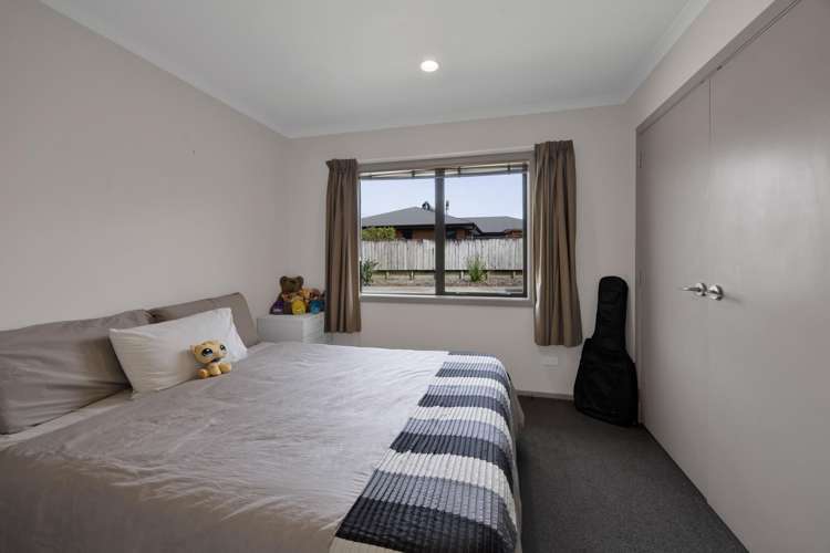 5a James Drive Bell Block_22