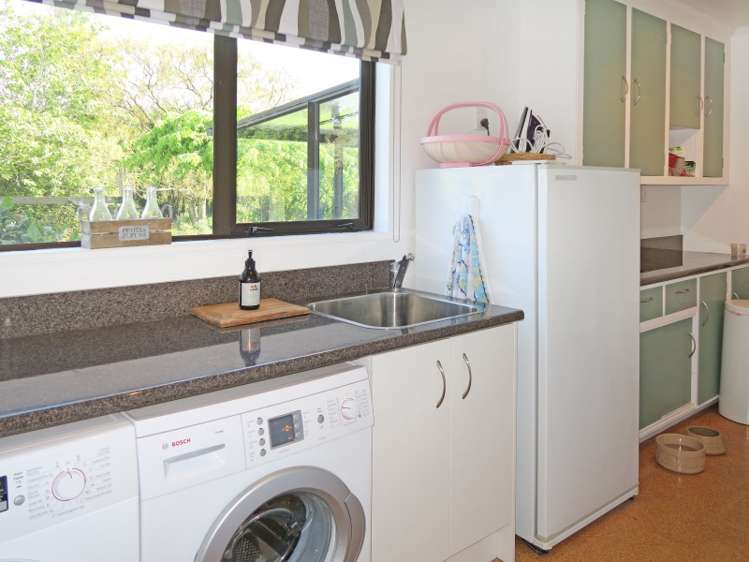 39 Settlement Hill Road Owaka_14