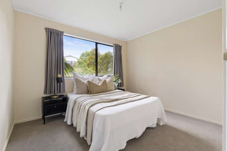 51 Gilbass Avenue Hamilton Lake_10