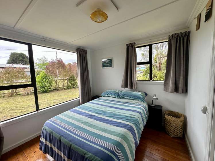 2 Hunter Street Karamea_9