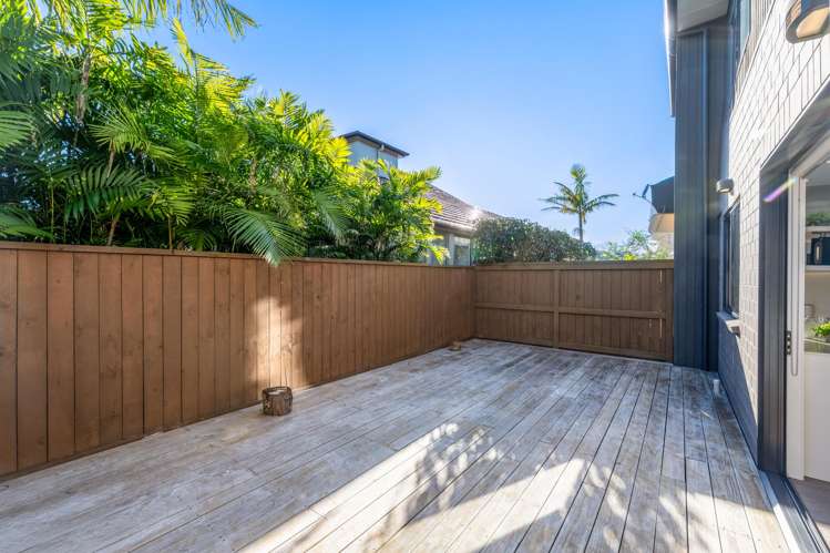 4 Finesse Lane Bucklands Beach_14