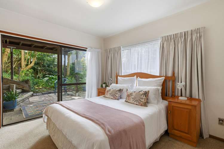 2 Geoffrey Road Torbay_21