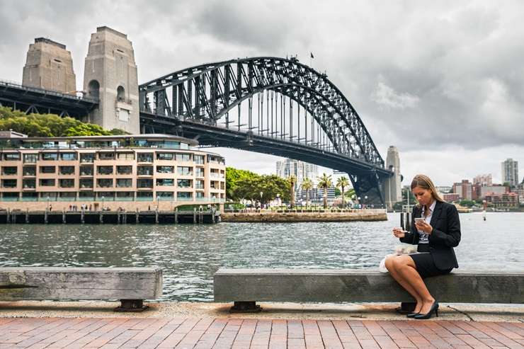 Buyers get ready to bid at a Sydney house auction. Photo / Getty Images