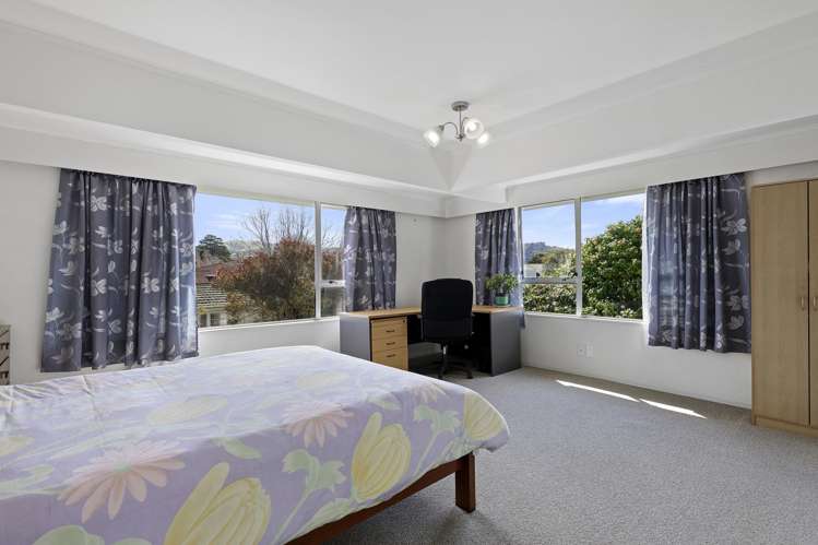 27 St Columbans Grove Boulcott_10