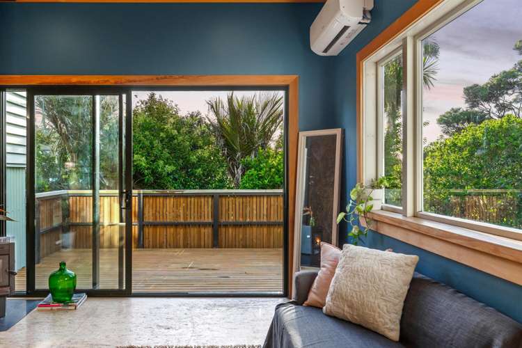 132 Seaview Road Piha_16