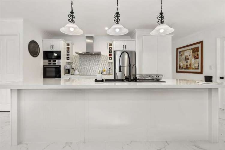 22 Sunvista Avenue Oteha_6