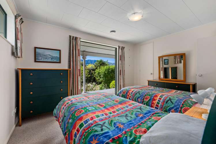 1693 Queen Charlotte Drive Queen Charlotte Sound_13