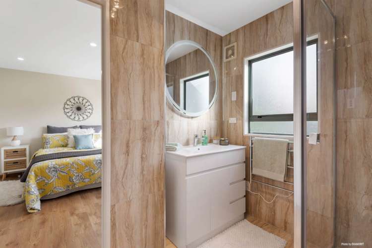 4/351 West Coast Road Glen Eden_10