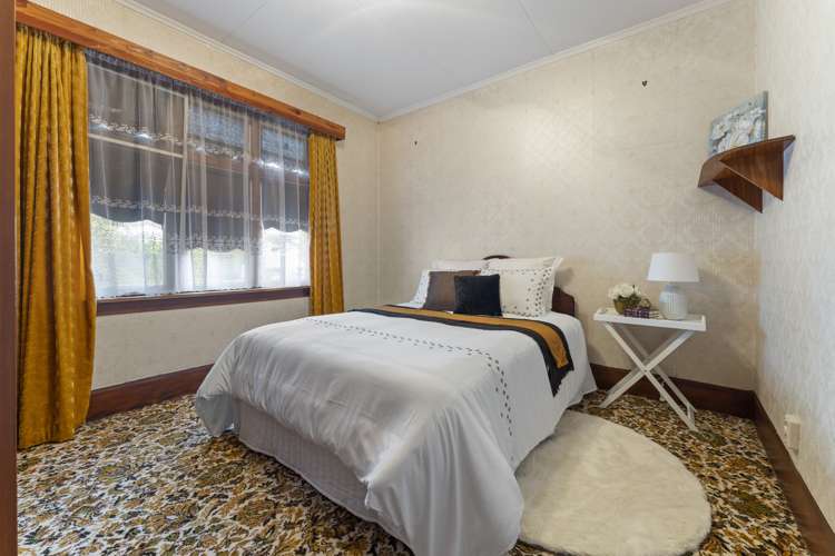 77 Shamrock Street Takaro_9