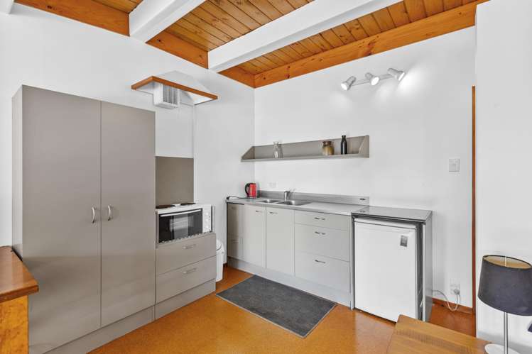 4 Sunrise Boulevard Snells Beach_21
