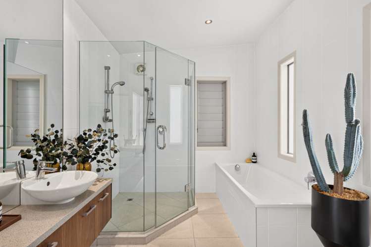 163A Paritai Drive Orakei_13
