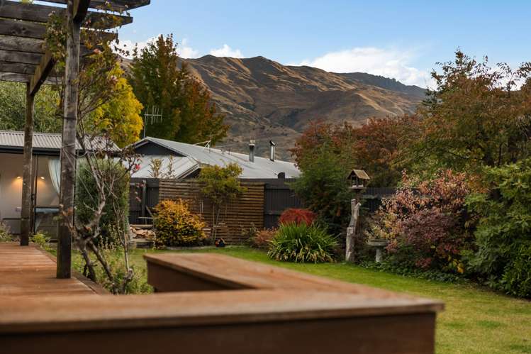 202 Stone Street Wanaka_23