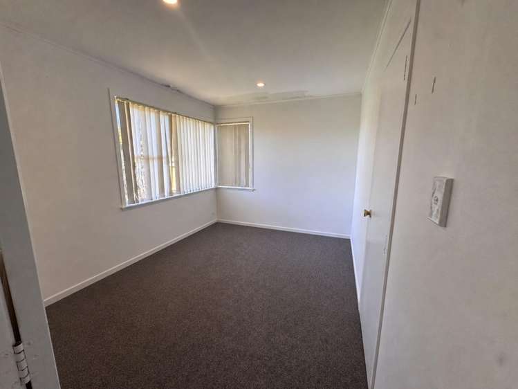 52 Blakeborough Drive Forrest Hill_9