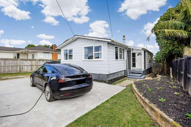 Sea Views, Style, & Serious Value In Beach Haven