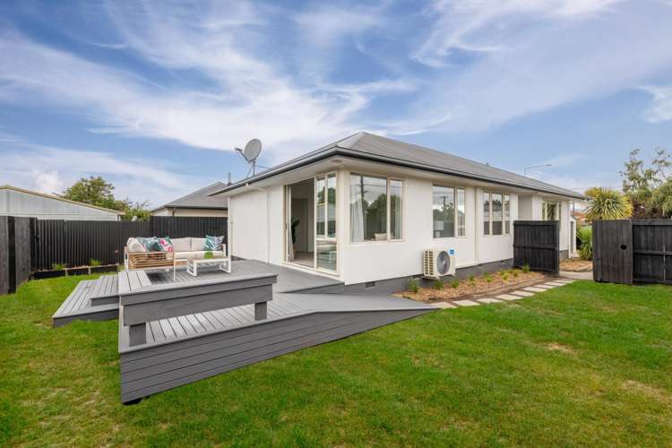 6 Lake Terrace Road Burwood_12