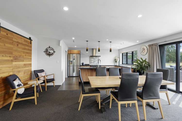 742 Woodstock Road Oxford_12