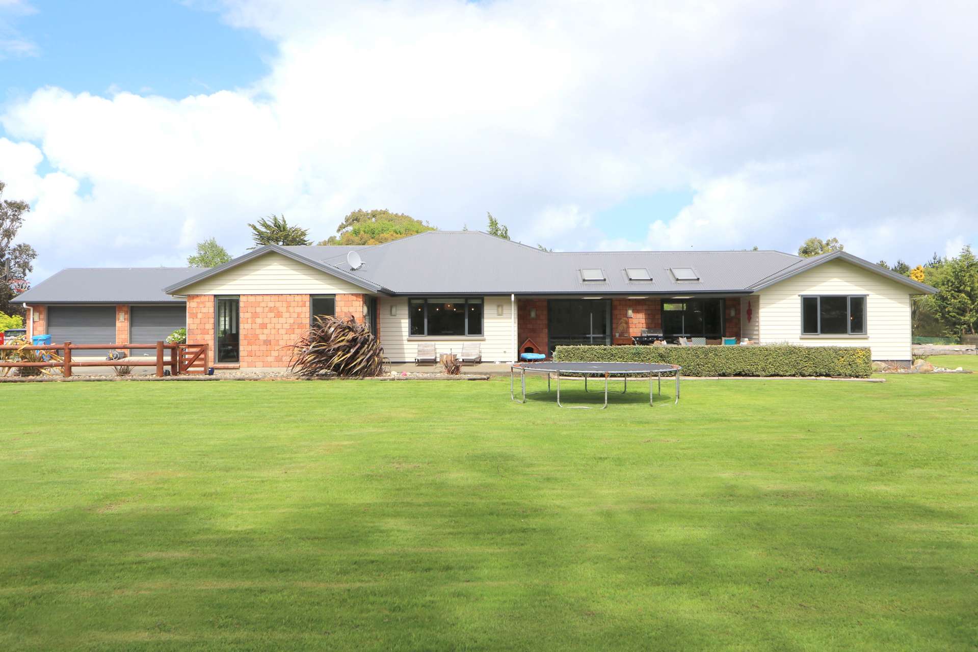 16 Awarua Road Otatara_0