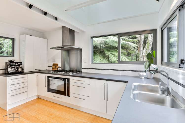 334 Huia Road Titirangi_14