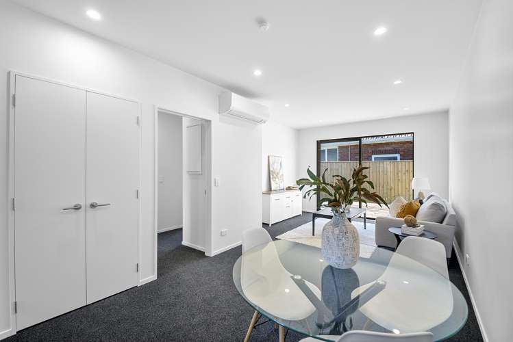 2/75 Randolph Street Woolston_7