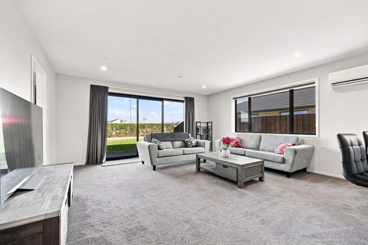 4 Hollows Lane Rolleston_2
