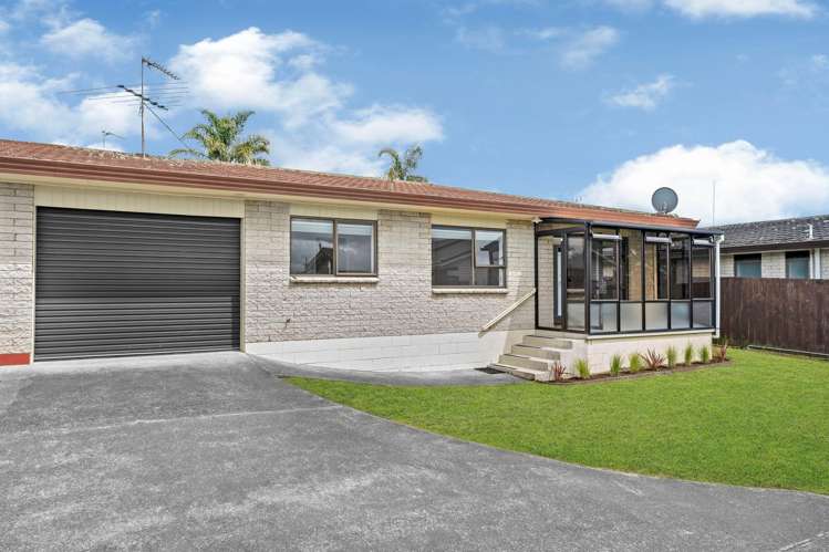 2/98 Harris Street Pukekohe_11