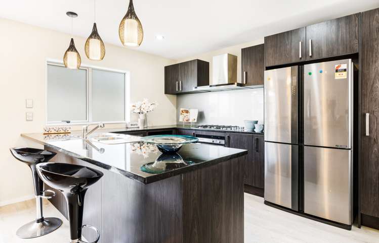 24a Vodanovich Road Te Atatu South_7