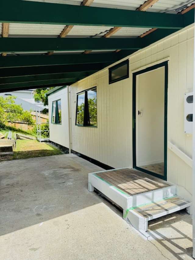 Two Bedroom Home In Parahaki