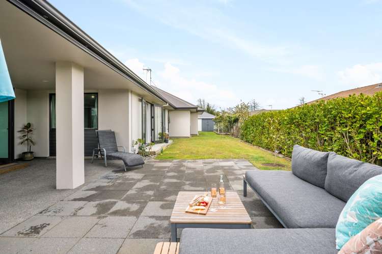 1 Whitford Place Rototuna North_24