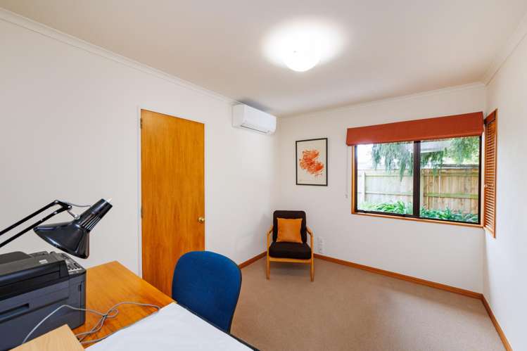 98 Russell Street Palmerston North Central_24