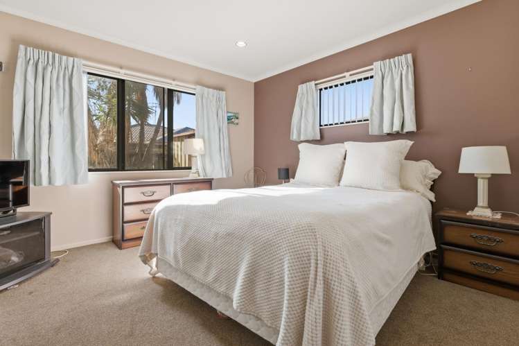 3 Lisa Place Brookfield_8