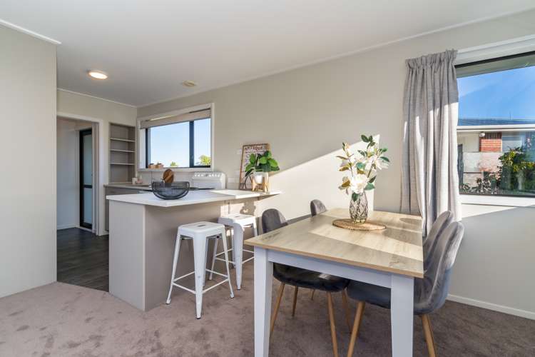 24 Gilkison Street Halfway Bush_7