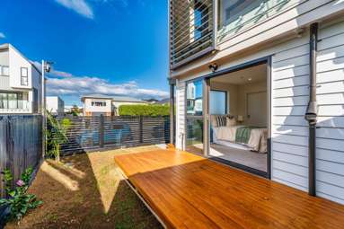 14&16 Woodford Ave_1