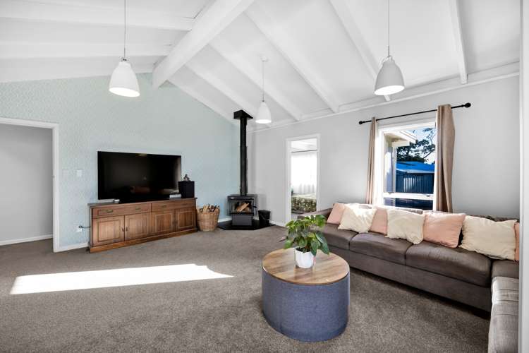 196 Seaview Road Westown_6