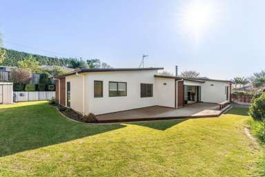 6 Adler Drive_3