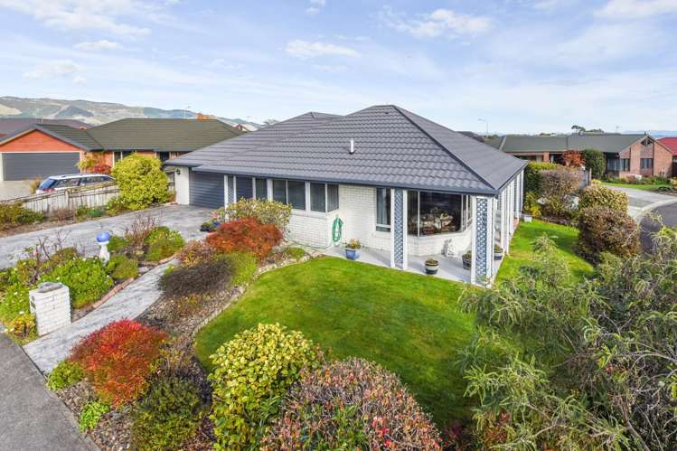 19 Stead Crescent Stoke_20