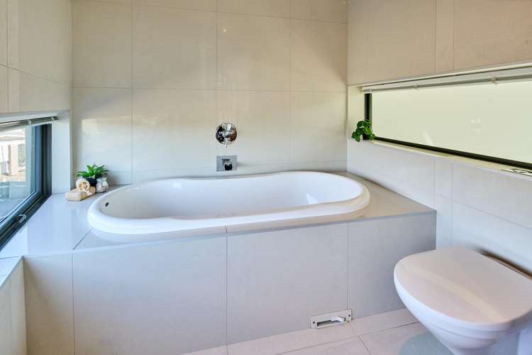 24D Mandalay Terrace Khandallah_22