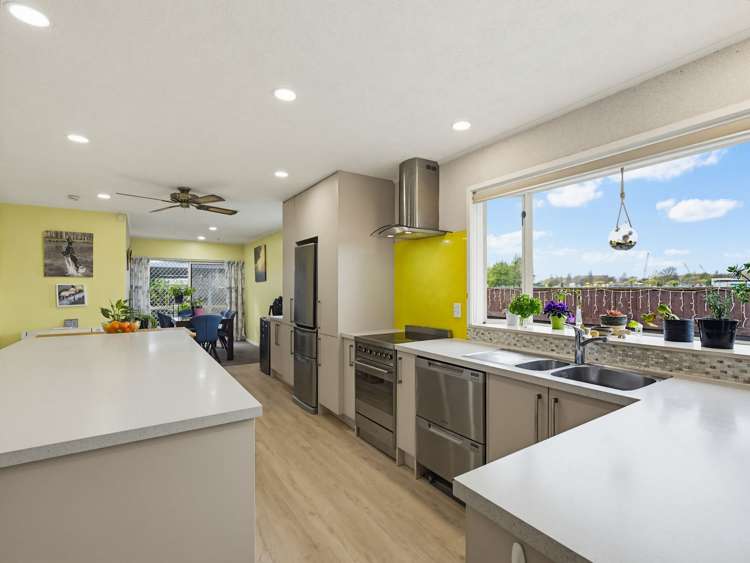 37 Frickleton Street Taradale_4