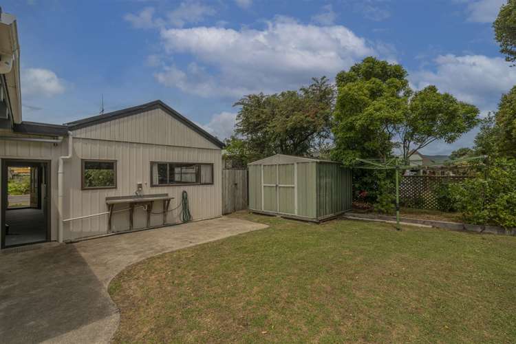 10 Marquet Place Tairua_28
