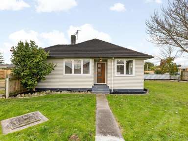 2 Yeats Crescent_3