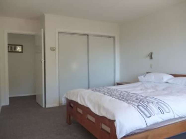 3 Burn Place The Brook_12