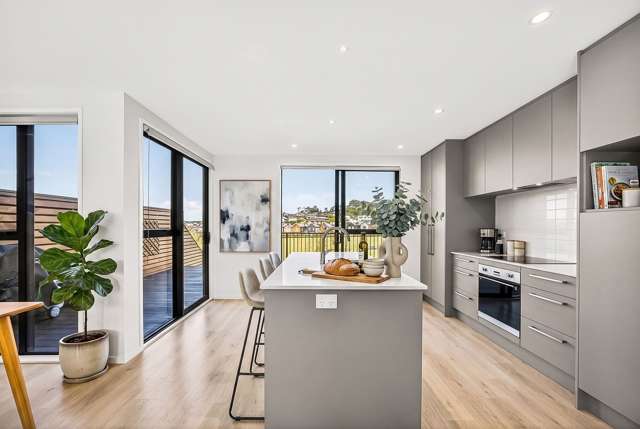 103 Bonair Crescent Silverdale_1