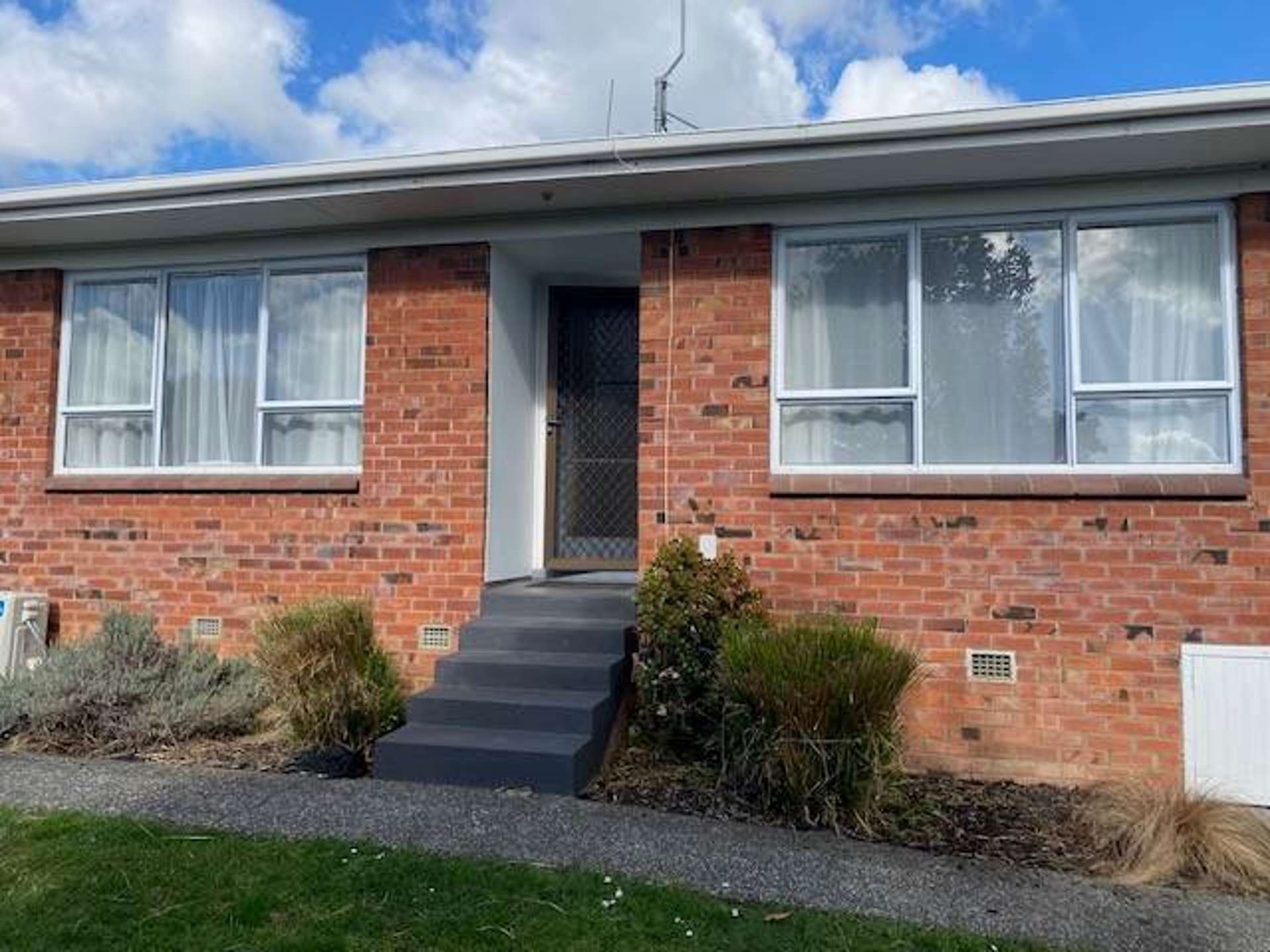 2/10 Olympic Place Papakura_0