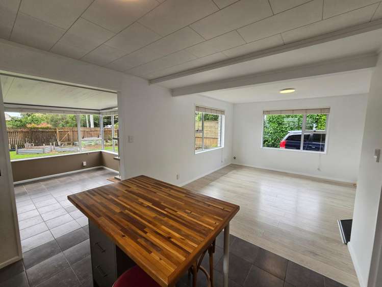 4 Kiwi Road Raumati Beach_8
