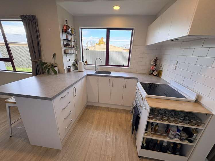 43a Tait Drive Greenmeadows_2