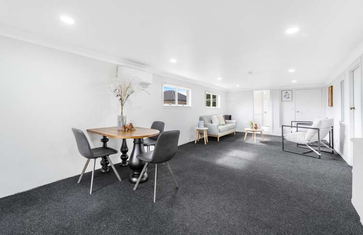 72 Bradbury Road Botany Downs_17