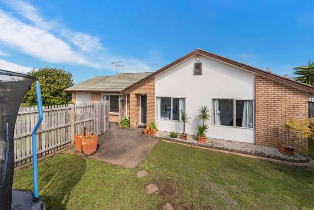 76 Riverton Drive Randwick Park_1