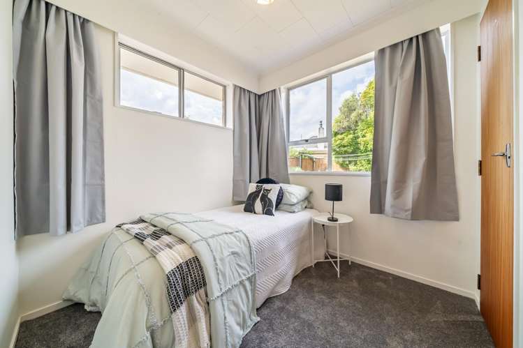4/9 Miro Street Trentham_17