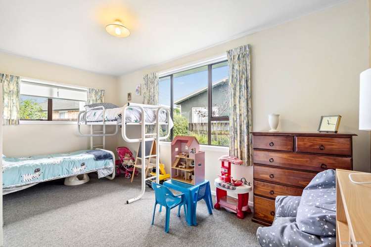 57 Longburn Road Henderson_10