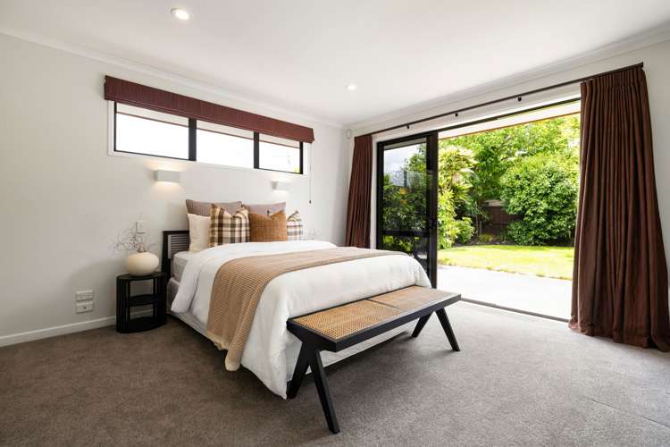 53 Barrington Drive Huntington_22