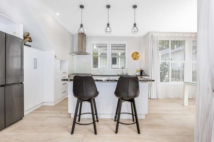 5A Torless Terrace Thorndon_8